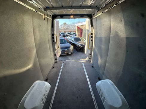 Used 2021 Mercedes-Benz Sprinter 3500 image 20