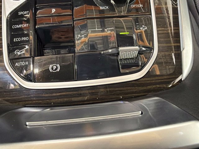 Used 2024 BMW X7 xDrive40i w/ Executive Package AWD/4WD image 44