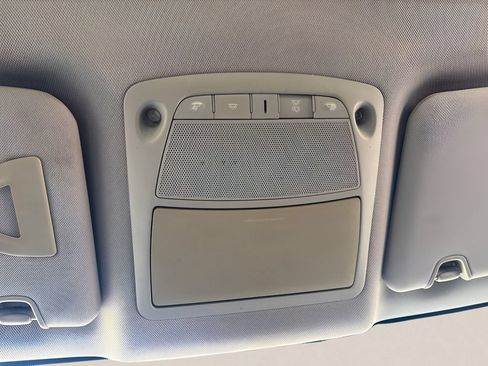 Used 2014 Nissan Rogue SV FWD image 16