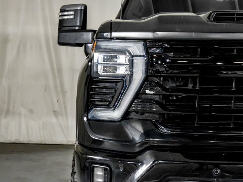 Used 2024 Chevrolet Silverado 2500 High Country w/ High Country Premium Package AWD/4WD image 41