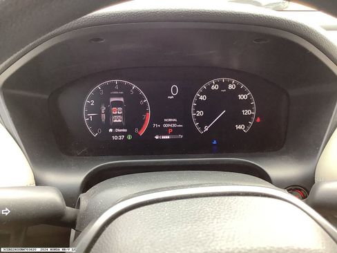 Used 2024 Honda HR-V LX image 5