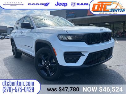 New 2025 Jeep Grand Cherokee Laredo