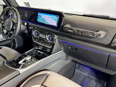 Certified 2021 Mercedes-Benz G 63 AMG AMG G 63 4MATIC SUV w/ G Manufaktur Interior Package image 29