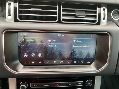 Used 2017 Land Rover Range Rover Supercharged image 16