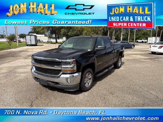 Used 2017 Chevrolet Silverado 1500 LT w/ All Star Edition AWD/4WD image 3