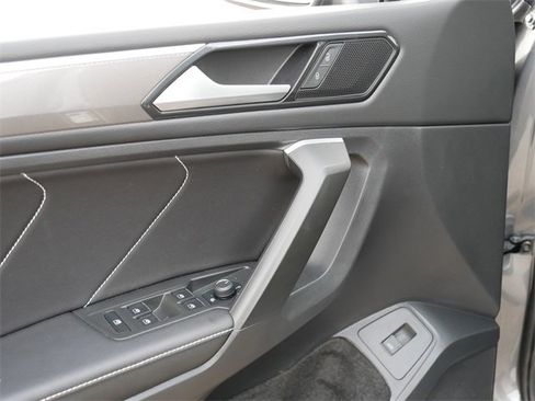 Certified 2024 Volkswagen Tiguan SE R-Line image 16