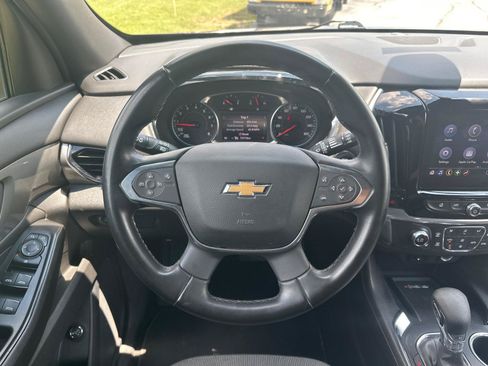 Used 2023 Chevrolet Traverse LT AWD/4WD image 18