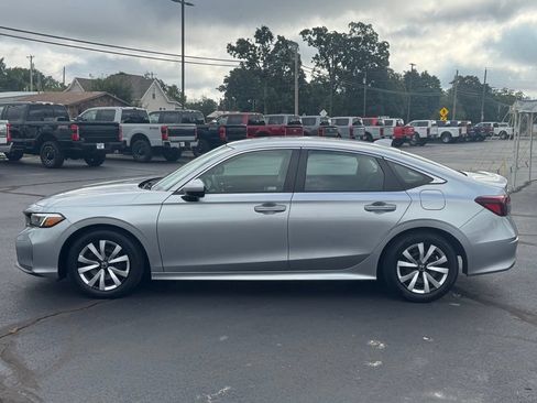 Used 2025 Honda Civic LX image 21