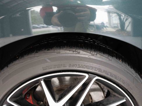 Used 2023 Kia Stinger GT-Line w/ Sun & Sound Package image 29