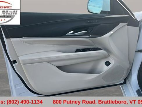 Used 2024 Cadillac CT4 Premium Luxury w/ Technology Package image 39