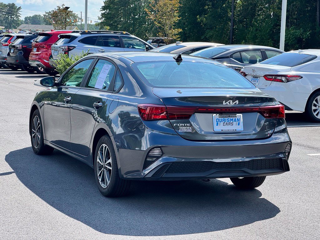 Used 2024 Kia Forte LXS FWD image 7