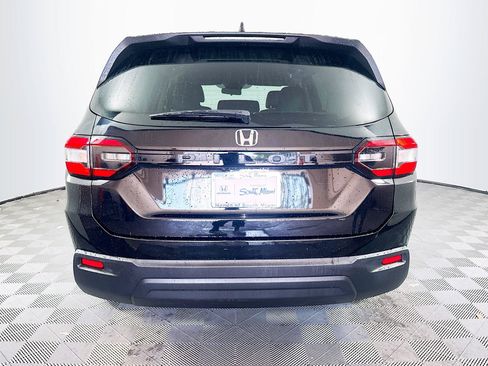 Used 2023 Honda Pilot LX image 5
