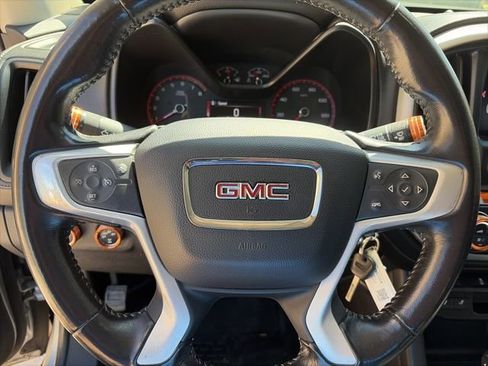 Used 2016 GMC Canyon SLT w/ Driver Alert Package image 12