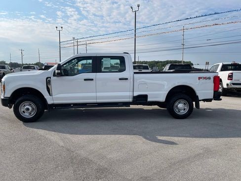 Used 2024 Ford F250 XL w/ FX4 Off-Road Package AWD/4WD image 4