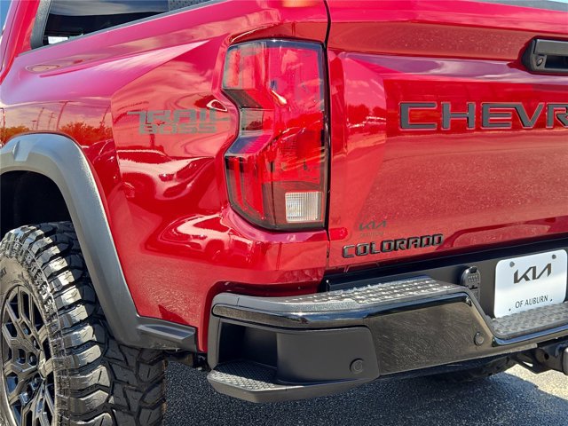 Used 2026 Chevrolet Colorado Trail Boss AWD/4WD image 9