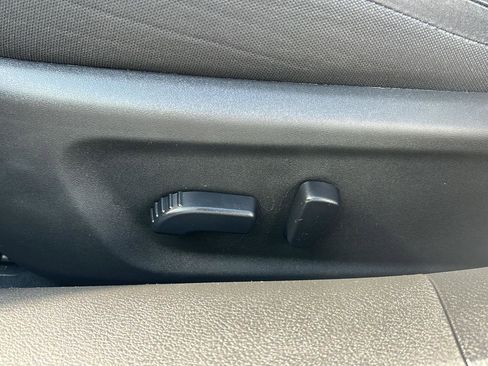 Used 2022 Nissan Altima 2.5 SV FWD image 14