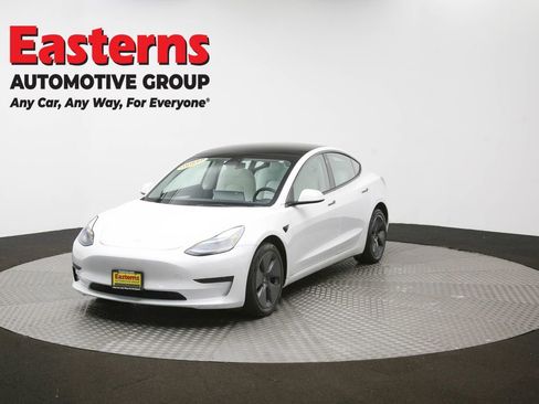 Used 2023 Tesla Model 3 Standard Range image 49