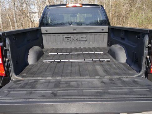 Used 2017 GMC Sierra 2500 SLT image 34