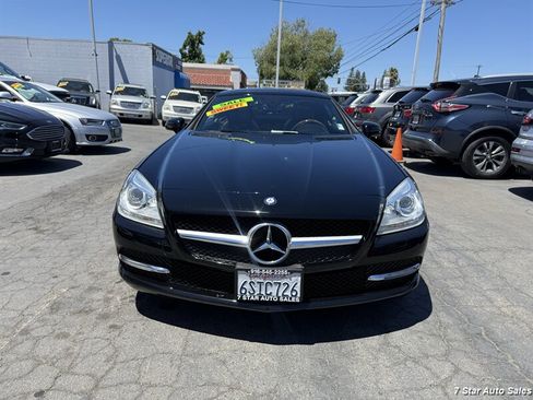 Used 2012 Mercedes-Benz SLK 350 image 2