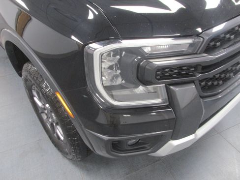 Used 2024 Ford Ranger XLT w/ Equipment Group 301A High AWD/4WD image 10