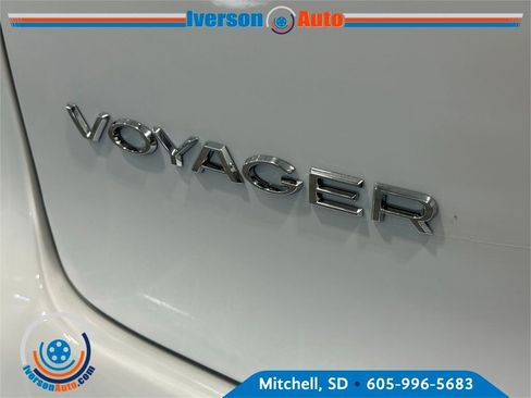New 2026 Chrysler Voyager LX image 6