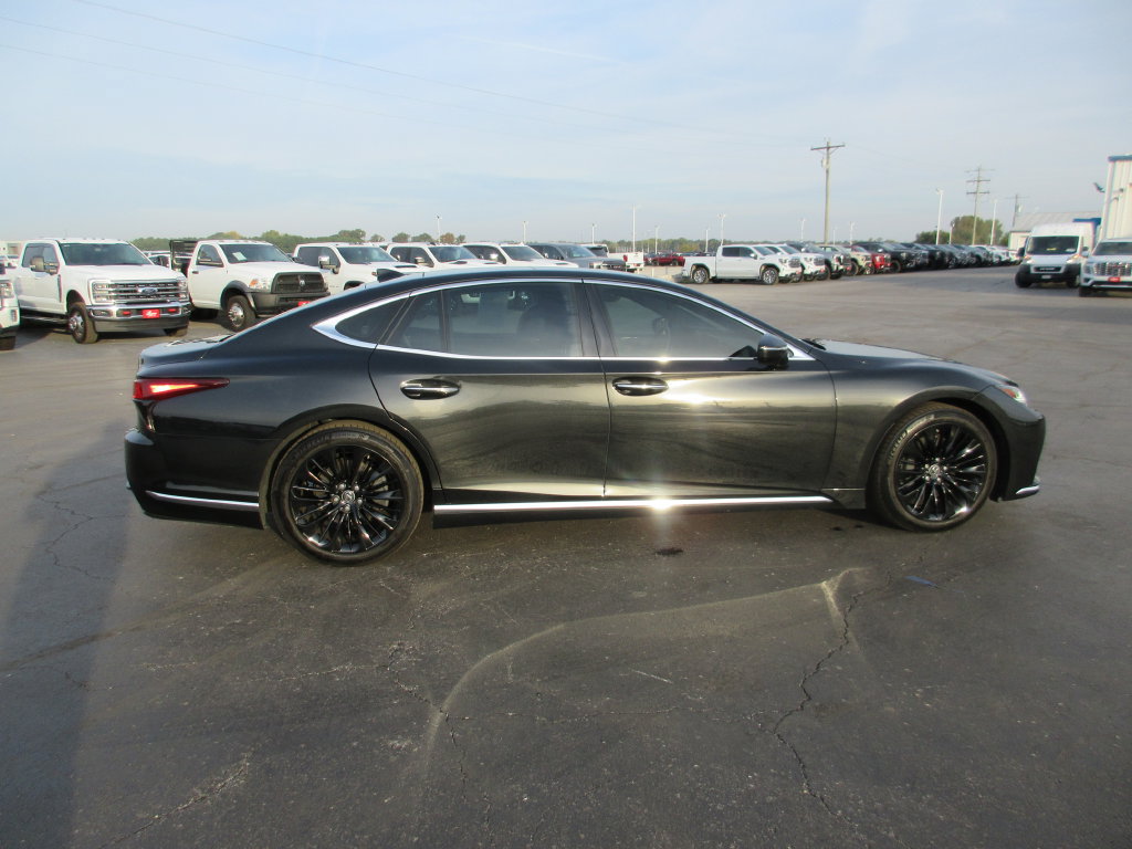 Used 2022 Lexus LS 500 w/ Interior Upgrade Package RWD image 5