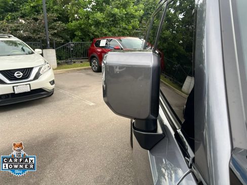 Used 2025 Lexus GX 550 w/ Accessory Package (2T) AWD/4WD image 39