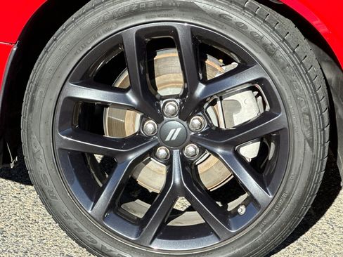 Used 2022 Dodge Challenger GT w/ Blacktop Package image 31