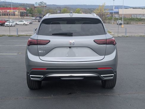 Used 2025 Buick Envision Preferred AWD/4WD image 9