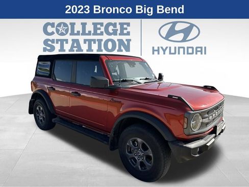 Used 2023 Ford Bronco Big Bend AWD/4WD image 1