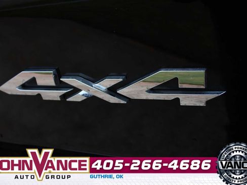 Used 2022 RAM 1500 Big Horn w/ Built-to-serve Edition image 9