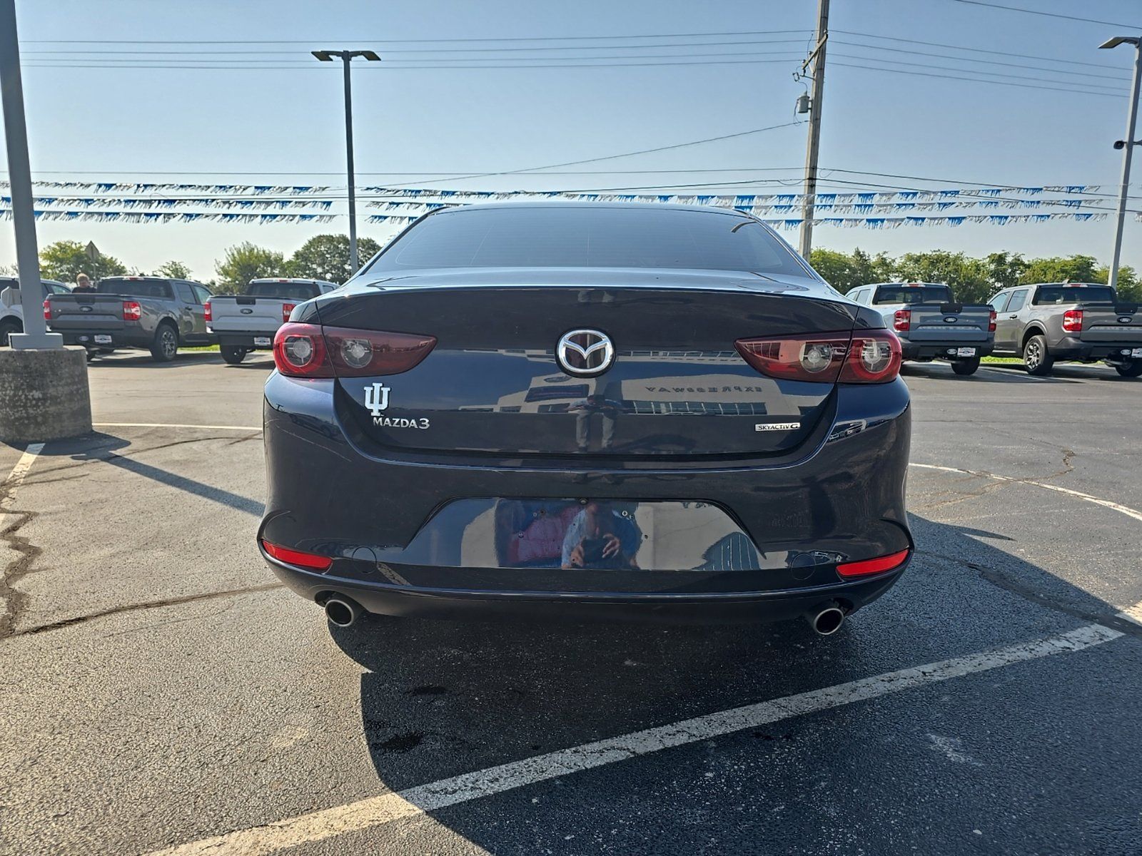 Used 2022 MAZDA MAZDA3 s FWD image 5