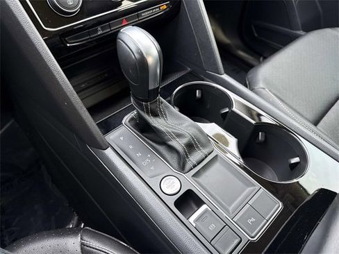 Certified 2023 Volkswagen Atlas SE image 23