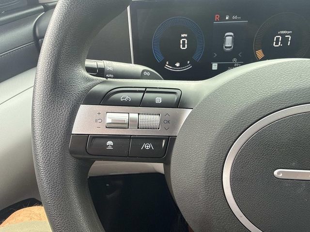 Used 2025 Hyundai Tucson SEL AWD/4WD image 31