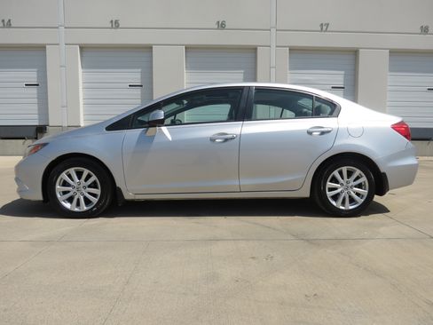 Used 2012 Honda Civic EX-L image 5