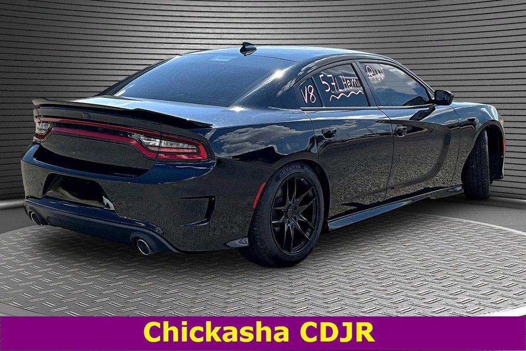 Used 2022 Dodge Charger R/T w/ Plus Group RWD image 6