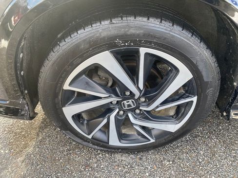 Used 2019 Honda HR-V Sport image 7