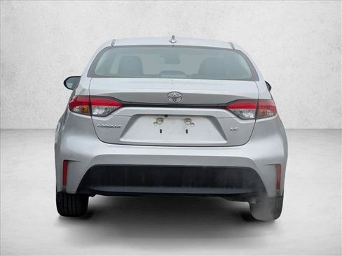 Used 2023 Toyota Corolla LE image 7