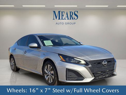 Used 2023 Nissan Altima 2.5 S image 8