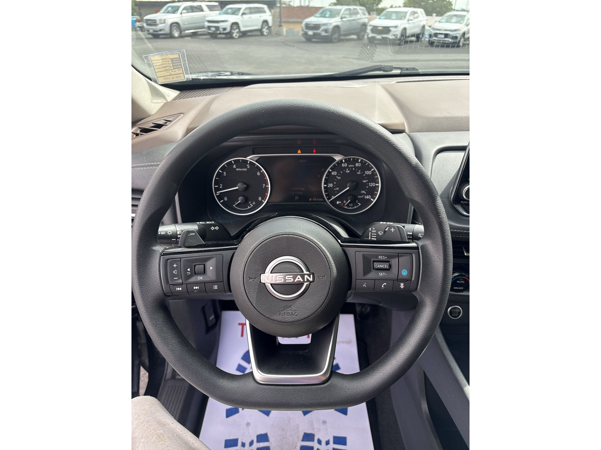 Used 2023 Nissan Rogue SV AWD/4WD image 12