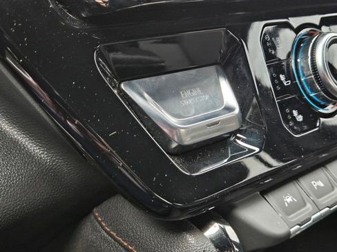 Used 2024 GMC Sierra 1500 AT4 w/ Technology Package image 26