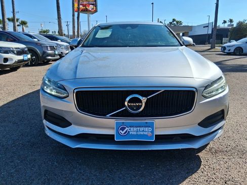 Used 2018 Volvo S90 T5 Momentum w/ Convenience Package image 2