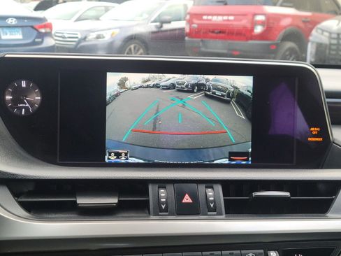 Used 2019 Lexus ES 350 Luxury image 21