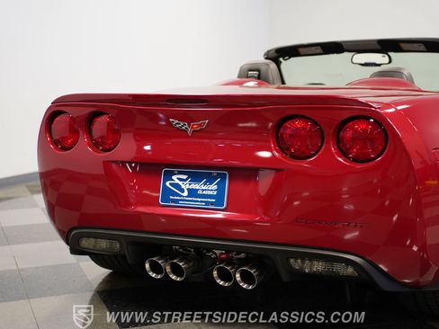 Used 2012 Chevrolet Corvette Grand Sport w/ 3LT Preferred Equipment Group RWD image 27