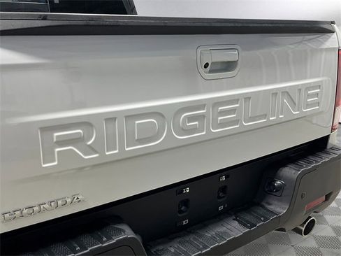 New 2026 Honda Ridgeline Black Edition image 6