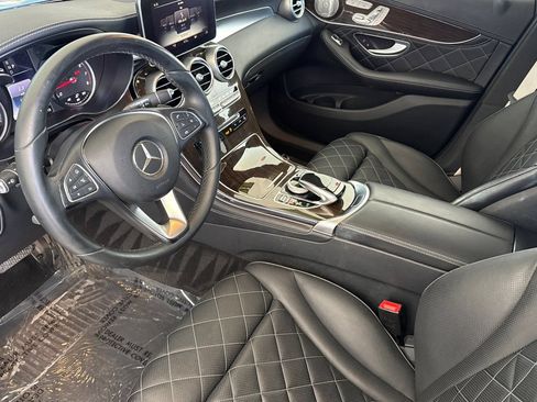 Used 2017 Mercedes-Benz GLC 300 4MATIC image 13