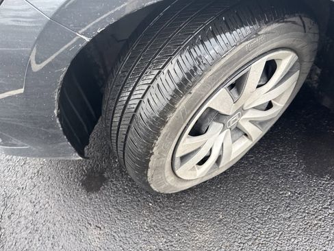 Used 2023 Honda Civic LX image 16