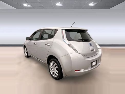 Used 2013 Nissan Leaf S image 3