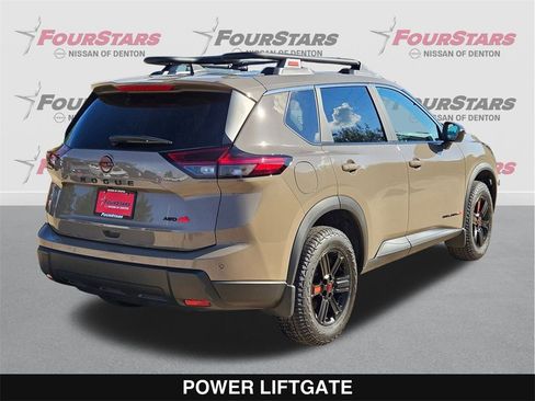 New 2026 Nissan Rogue SV image 4
