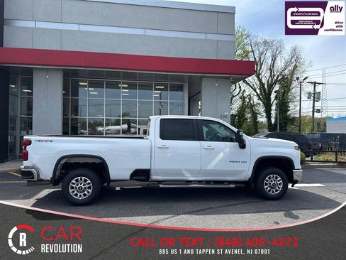 Used 2024 Chevrolet Silverado 2500 LT AWD/4WD image 8